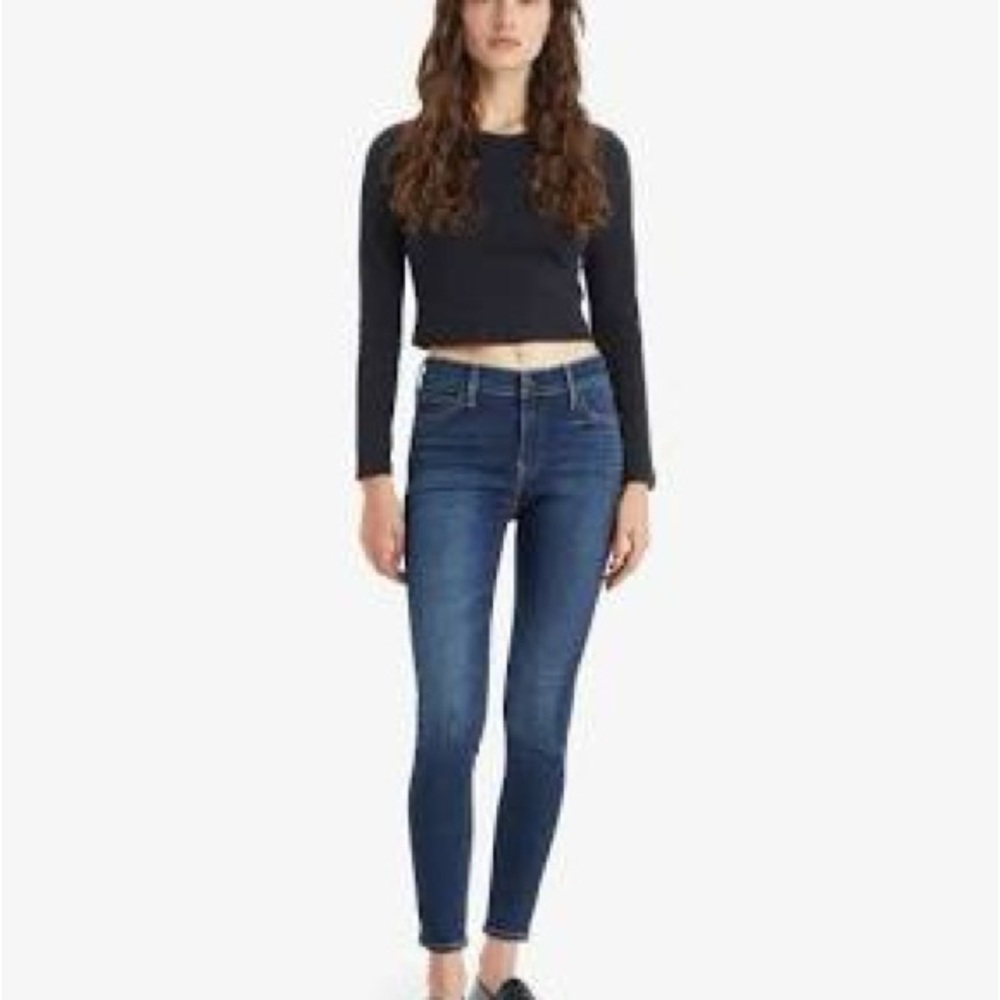 Levis Mid Rise Dark Wash Skinny Jeans Stretch Size 8 - Picture 1 of 11